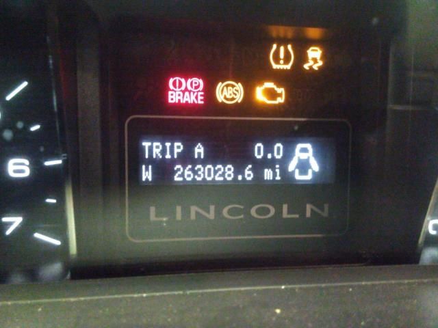 Photo 8 VIN: 5LMJJ3H5XAEJ07430 - LINCOLN NAVIGATOR L 