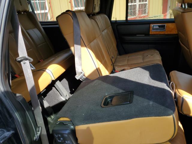 Photo 5 VIN: 5LMJJ3H5XBEJ00902 - LINCOLN NAVIGATOR 