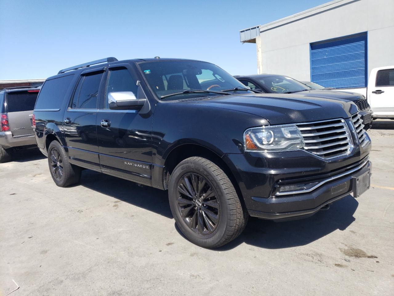 Photo 3 VIN: 5LMJJ3HT0FEJ08981 - LINCOLN NAVIGATOR 