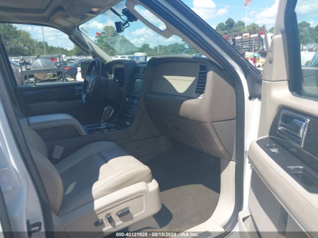 Photo 4 VIN: 5LMJJ3HT0GEL02766 - LINCOLN NAVIGATOR 