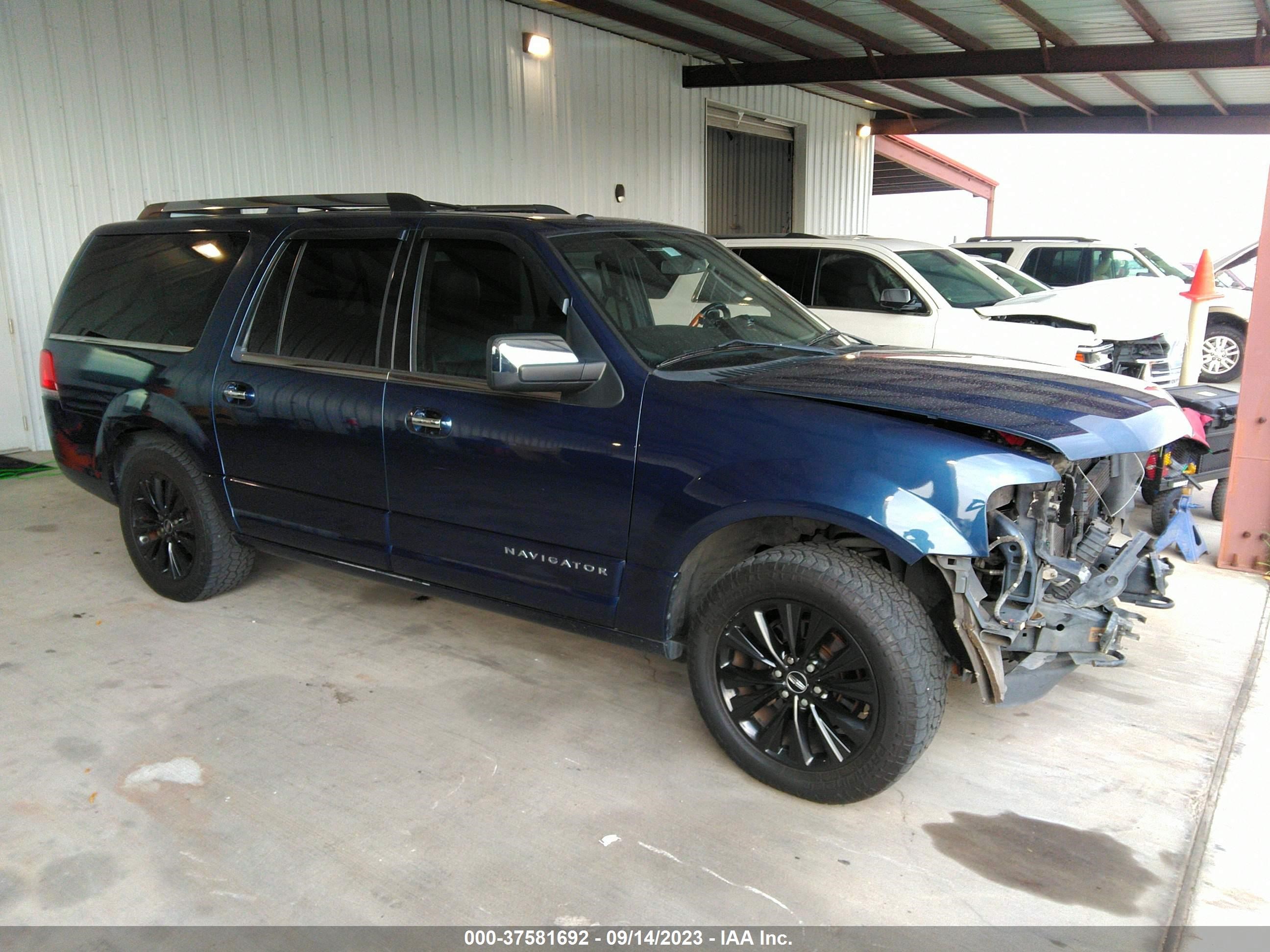 Photo 0 VIN: 5LMJJ3HT1FEJ10903 - LINCOLN NAVIGATOR 