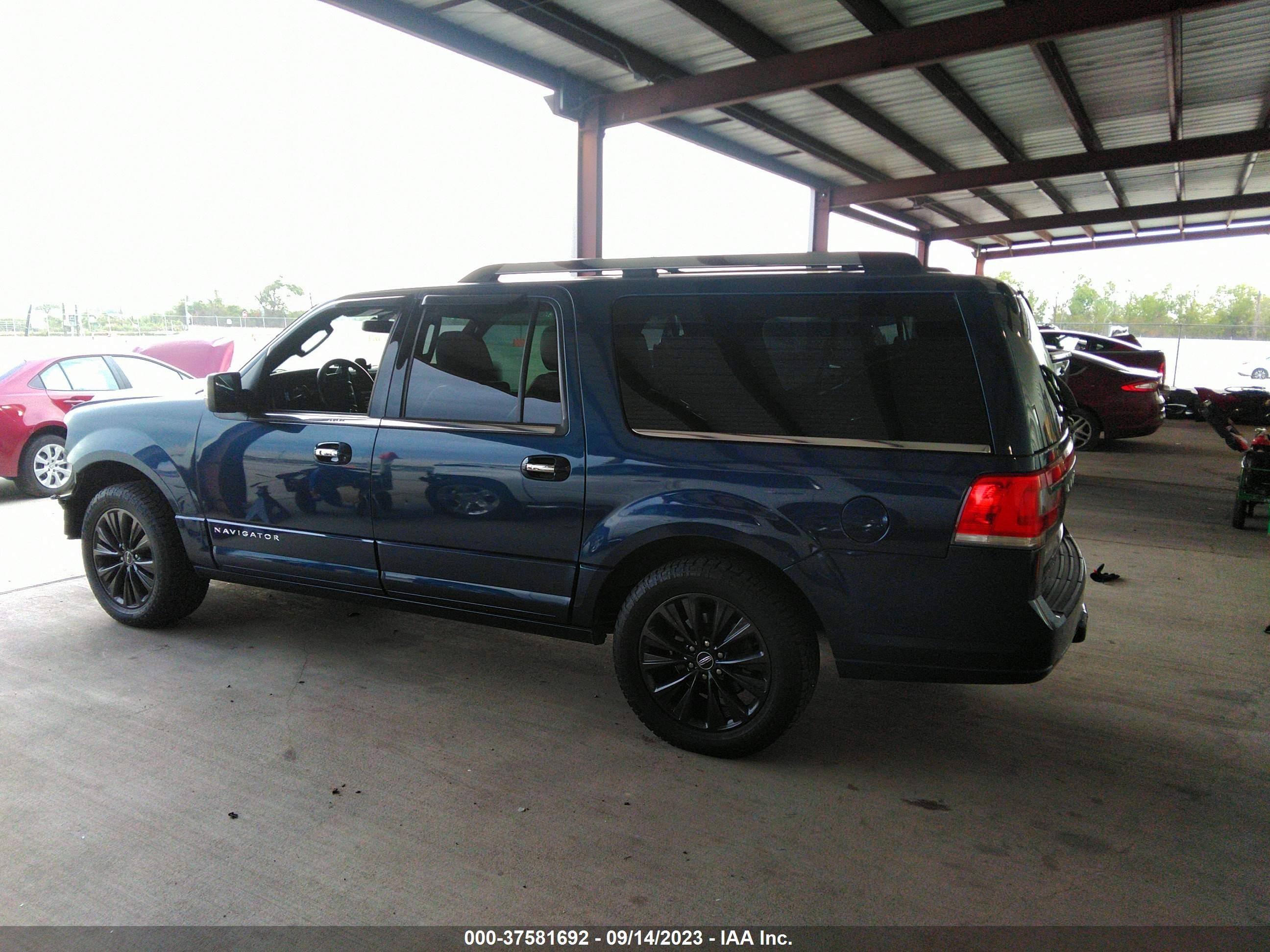 Photo 14 VIN: 5LMJJ3HT1FEJ10903 - LINCOLN NAVIGATOR 