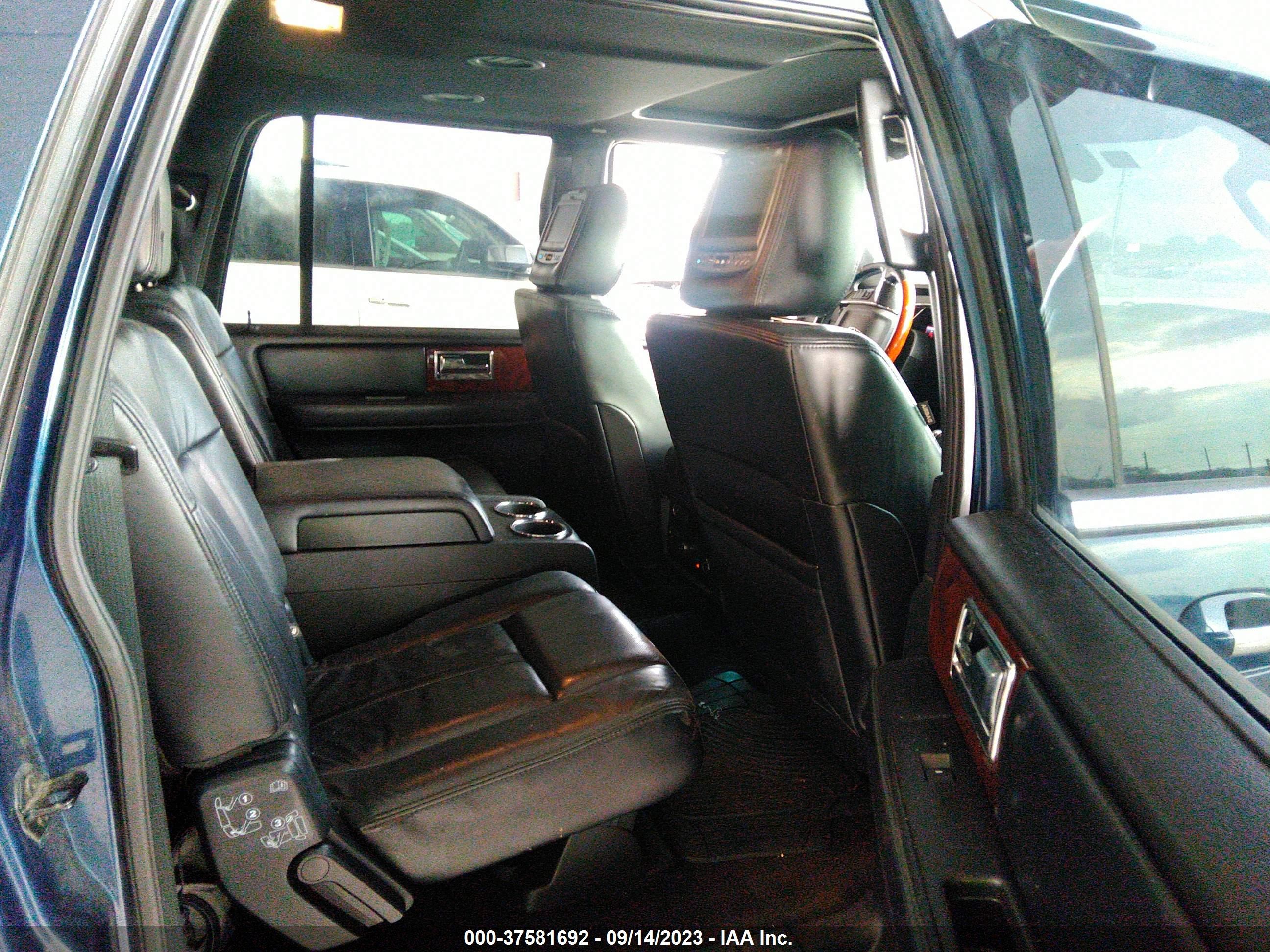 Photo 7 VIN: 5LMJJ3HT1FEJ10903 - LINCOLN NAVIGATOR 