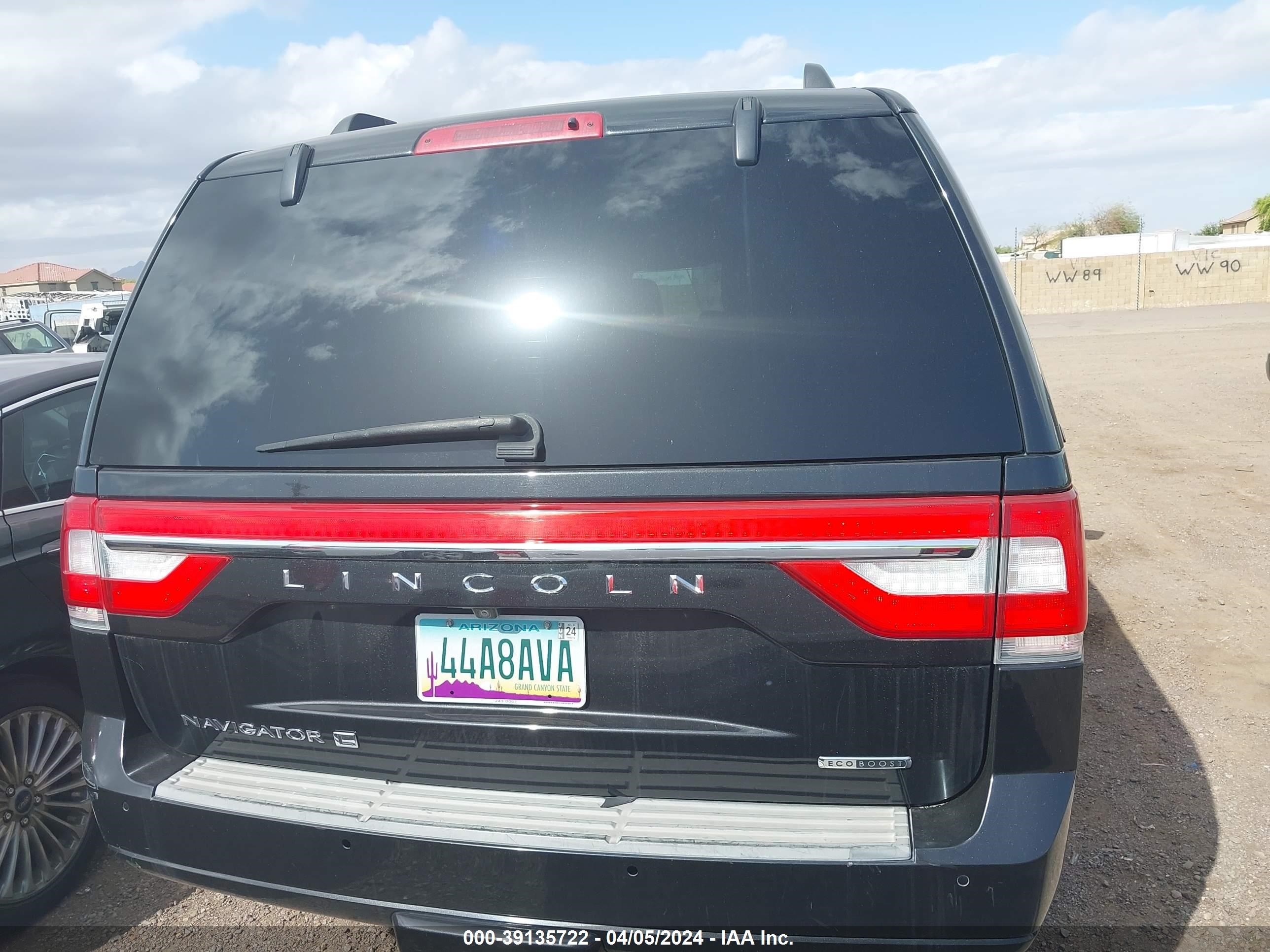 Photo 15 VIN: 5LMJJ3HT9FEJ14827 - LINCOLN NAVIGATOR 