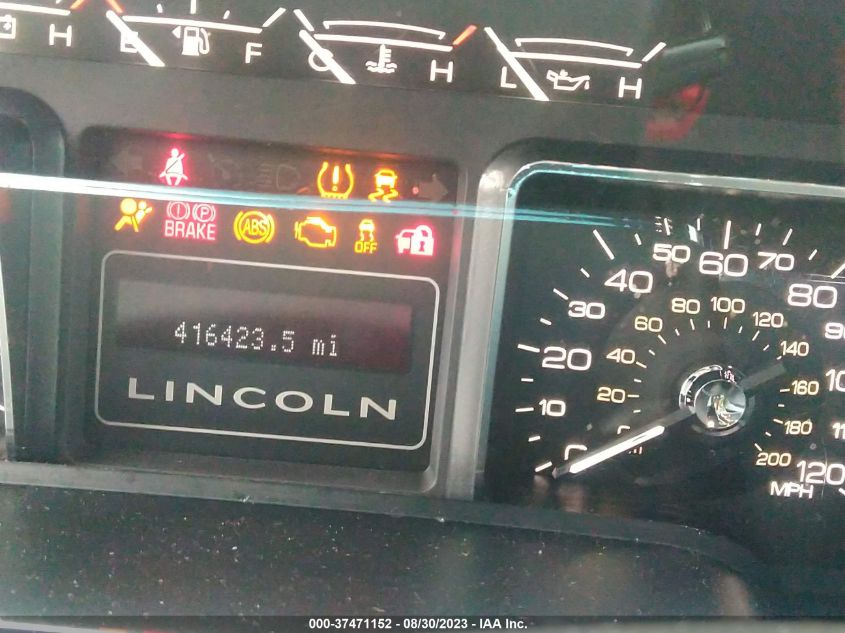 Photo 14 VIN: 5LMJJ3J51DEL05327 - LINCOLN NAVIGATOR 