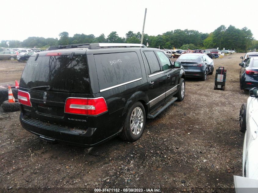 Photo 3 VIN: 5LMJJ3J51DEL05327 - LINCOLN NAVIGATOR 