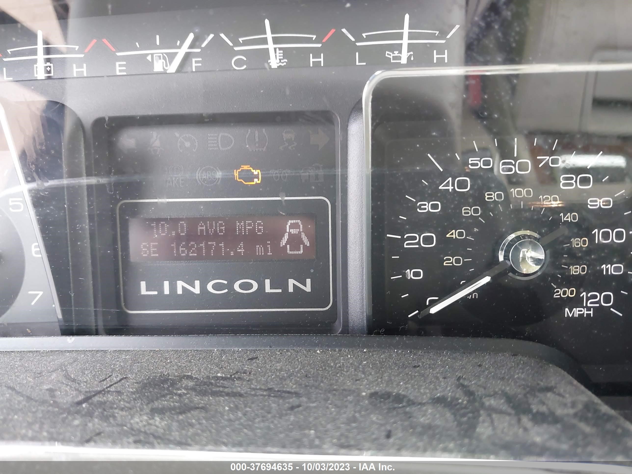 Photo 14 VIN: 5LMJJ3J52BEJ08518 - LINCOLN NAVIGATOR 