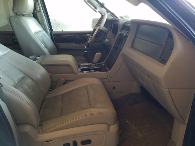 Photo 4 VIN: 5LMJJ3J52BEJ09488 - LINCOLN NAVIGATOR 