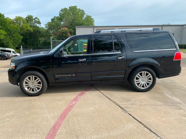 Photo 2 VIN: 5LMJJ3J53AEJ02659 - LINCOLN NAVIGATOR L 