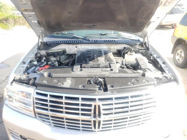 Photo 6 VIN: 5LMJJ3J53DEL00260 - LINCOLN NAVIGATOR 