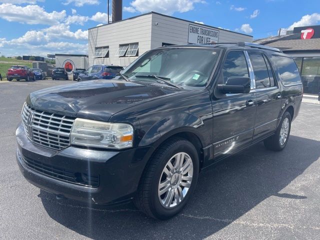 Photo 2 VIN: 5LMJJ3J54BEJ01845 - LINCOLN NAVIGATOR L 