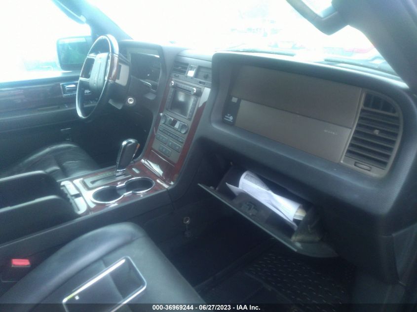 Photo 4 VIN: 5LMJJ3J55BEJ08707 - LINCOLN NAVIGATOR 