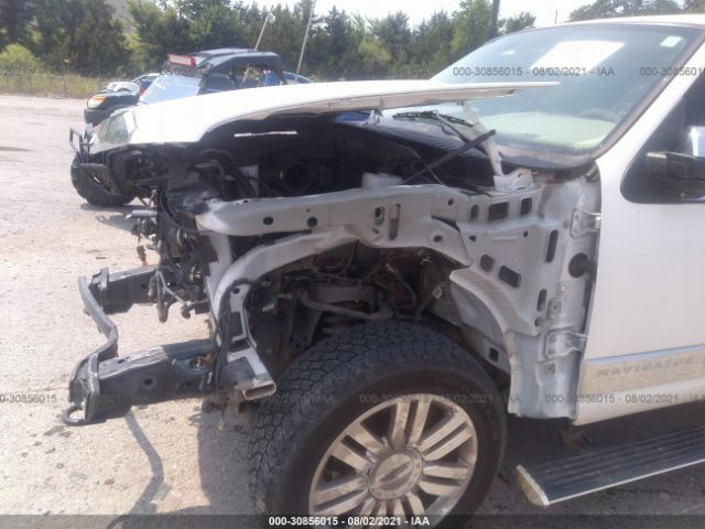 Photo 5 VIN: 5LMJJ3J55DEL04360 - LINCOLN NAVIGATOR L 