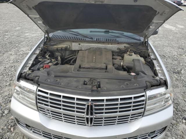 Photo 11 VIN: 5LMJJ3J56AEJ04437 - LINCOLN NAVIGATOR 