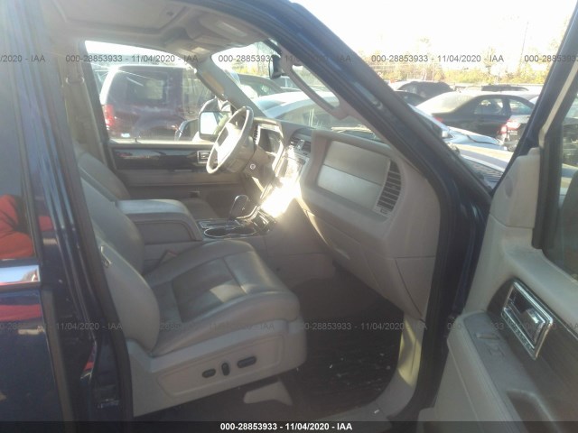 Photo 4 VIN: 5LMJJ3J56AEJ06625 - LINCOLN NAVIGATOR L 