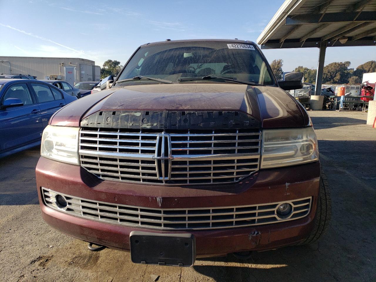 Photo 4 VIN: 5LMJJ3J56BEJ00289 - LINCOLN NAVIGATOR 