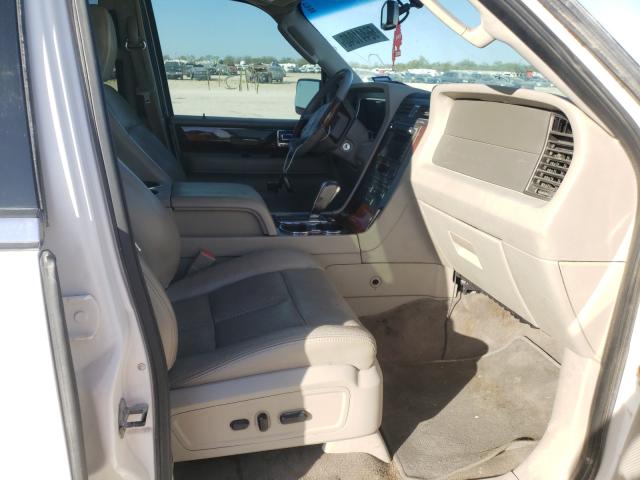 Photo 4 VIN: 5LMJJ3J56BEJ05878 - LINCOLN NAVIGATOR 