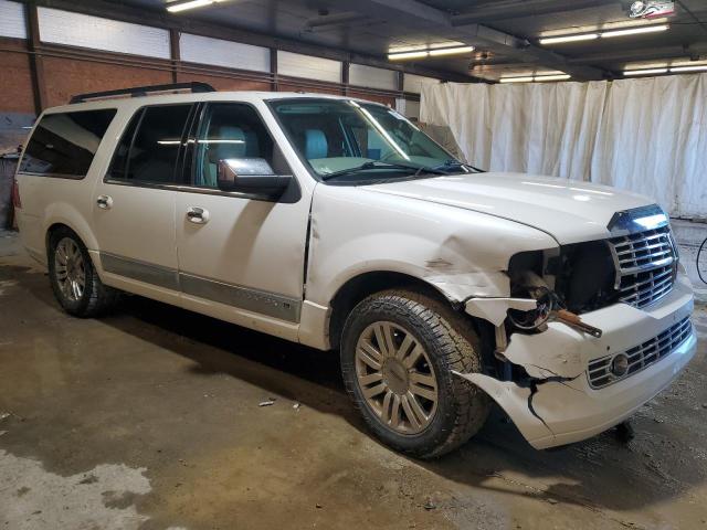 Photo 3 VIN: 5LMJJ3J57DEL03467 - LINCOLN NAVIGATOR 