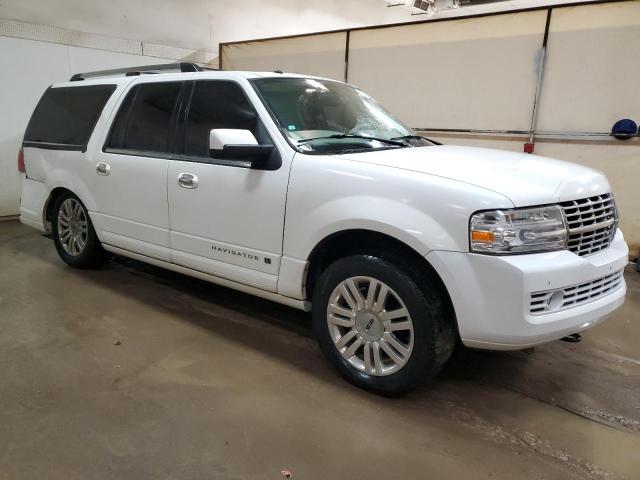 Photo 3 VIN: 5LMJJ3J58BEJ06613 - LINCOLN NAVIGATOR 