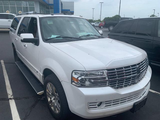 Photo 3 VIN: 5LMJJ3J58DEL03039 - LINCOLN NAVIGATOR L 