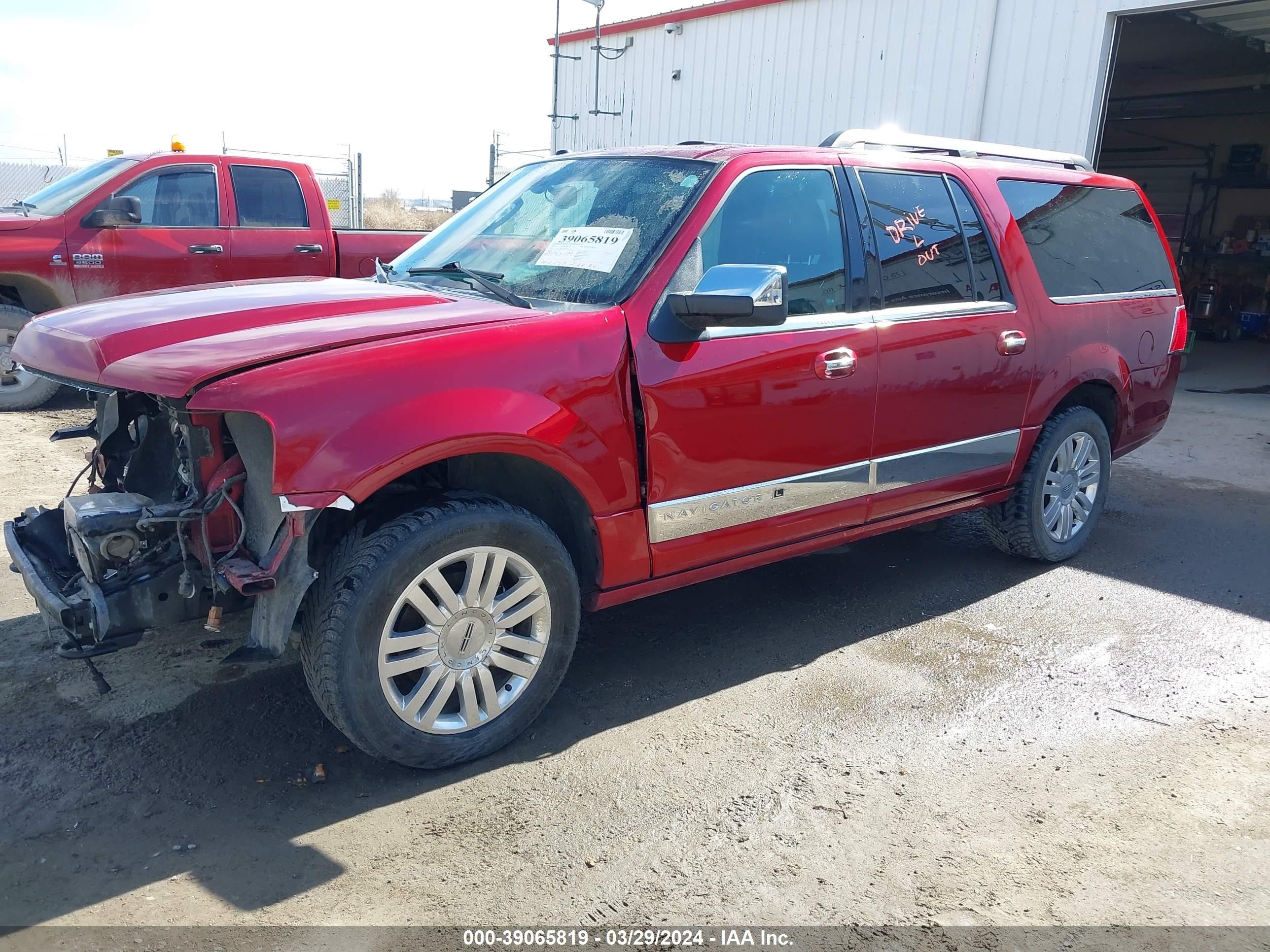 Photo 1 VIN: 5LMJJ3J58EEL01471 - LINCOLN NAVIGATOR 