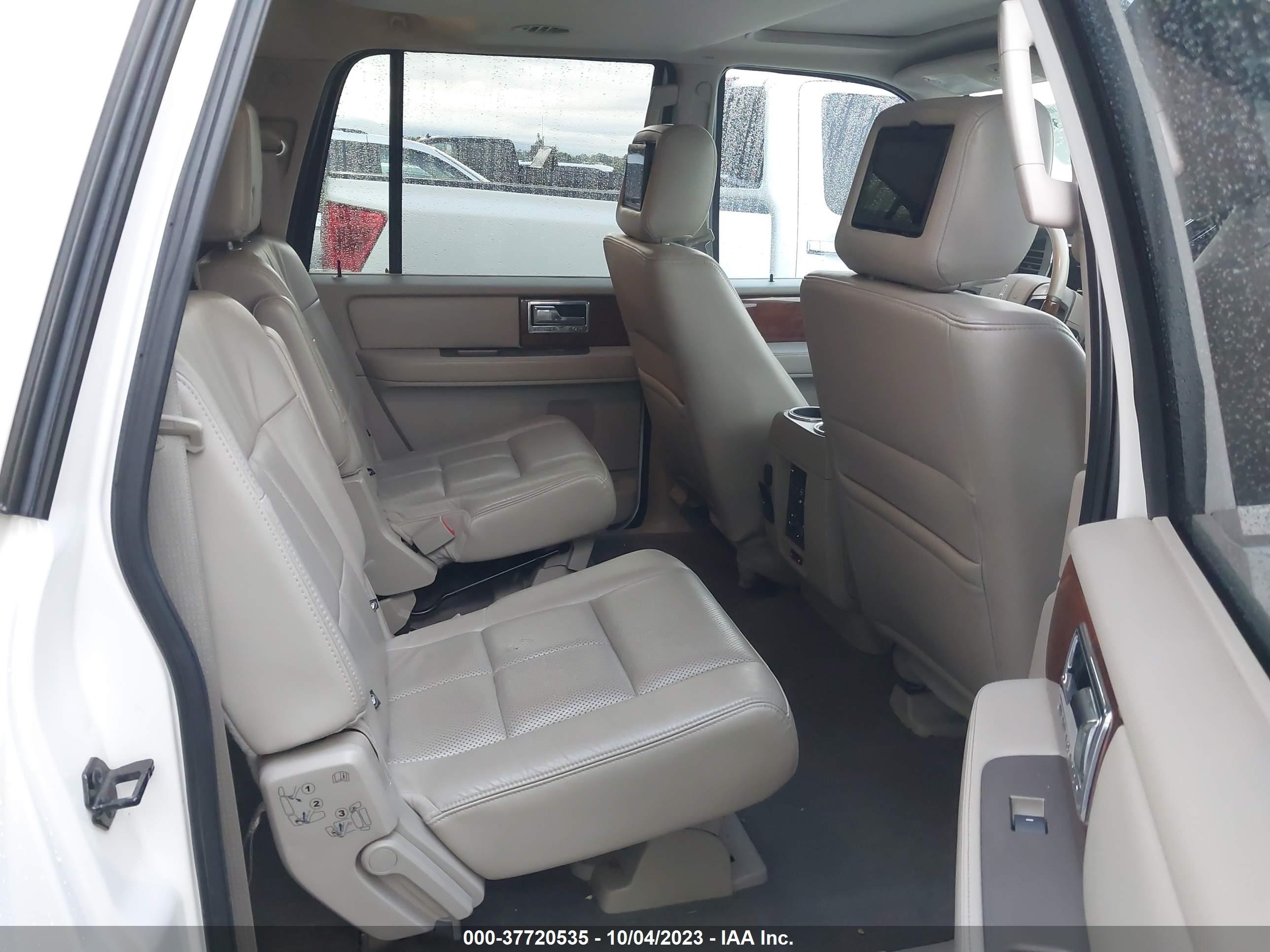 Photo 7 VIN: 5LMJJ3J59DEL09044 - LINCOLN NAVIGATOR 