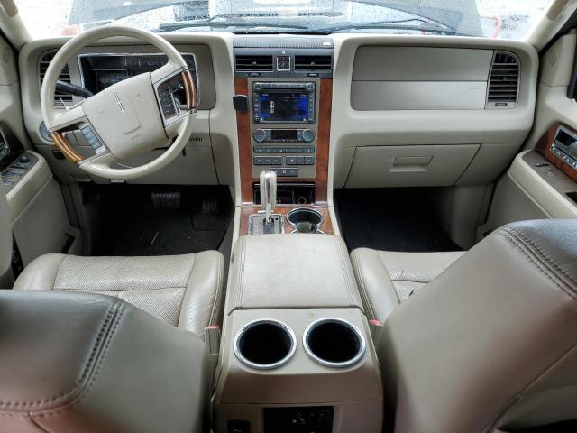 Photo 7 VIN: 5LMJJ3J5XBEJ08721 - LINCOLN NAVIGATOR 