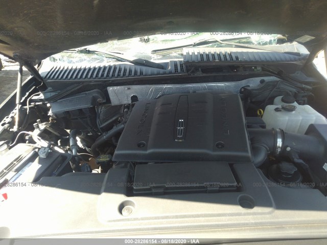 Photo 9 VIN: 5LMJJ3J5XCEL05440 - LINCOLN NAVIGATOR L 