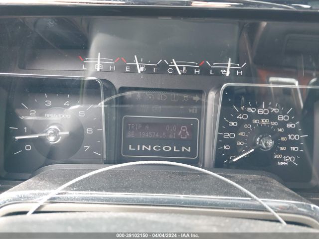 Photo 6 VIN: 5LMJJ3J5XDEL02457 - LINCOLN NAVIGATOR L 