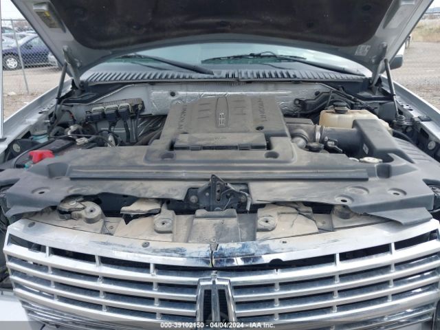 Photo 9 VIN: 5LMJJ3J5XDEL02457 - LINCOLN NAVIGATOR L 