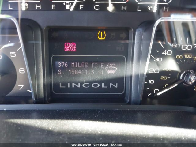 Photo 6 VIN: 5LMJJ3J5XEEL07837 - LINCOLN NAVIGATOR L 