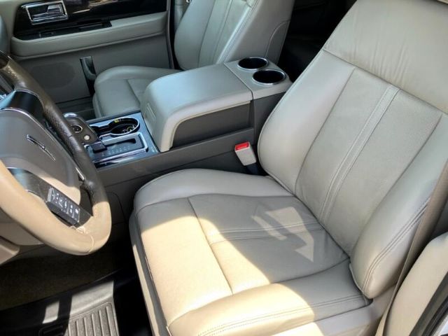 Photo 6 VIN: 5LMJJ3JT3HEL13711 - LINCOLN NAVIGATOR L 