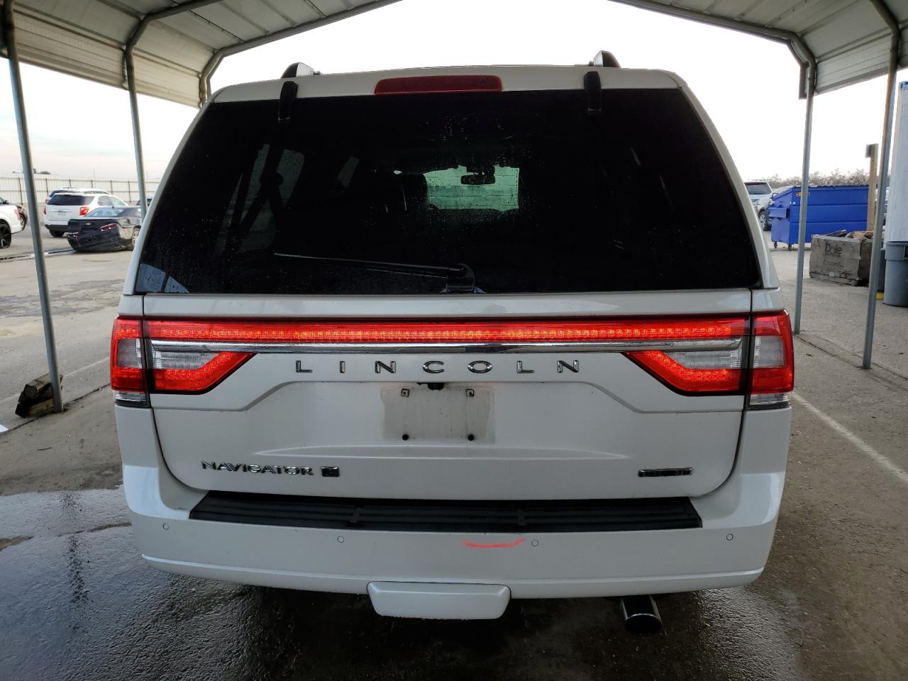 Photo 5 VIN: 5LMJJ3JT5GEL02479 - LINCOLN NAVIGATOR 