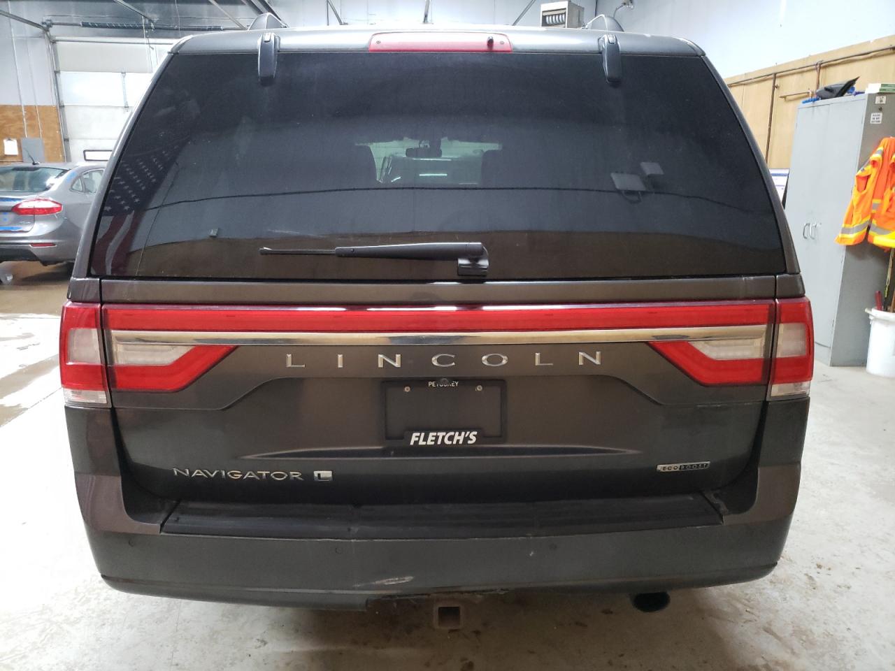 Photo 5 VIN: 5LMJJ3JT5GEL11151 - LINCOLN NAVIGATOR 