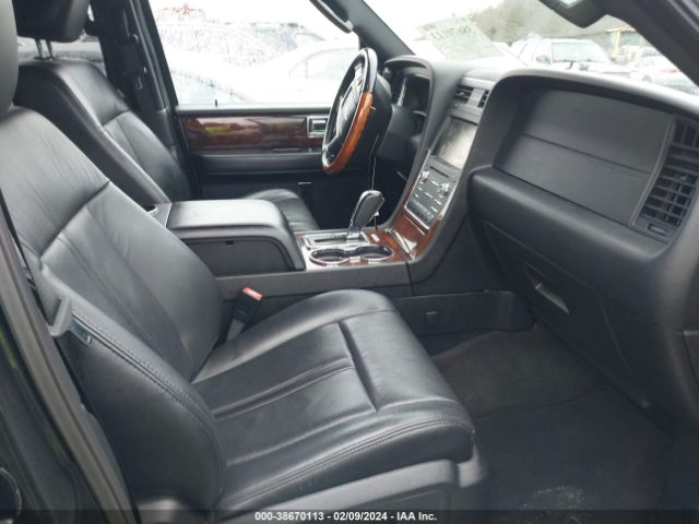 Photo 4 VIN: 5LMJJ3JT7FEJ14965 - LINCOLN NAVIGATOR L 