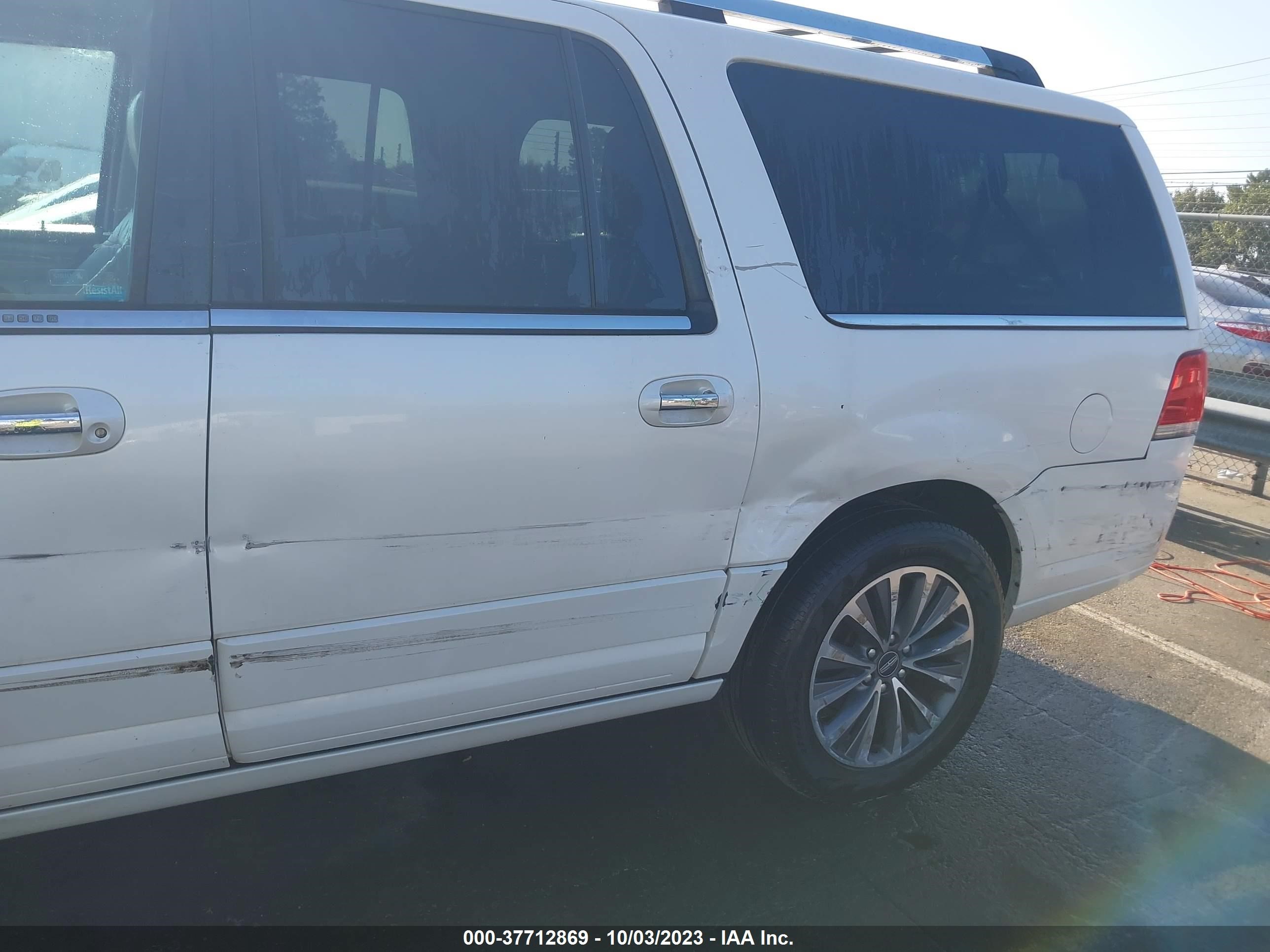 Photo 5 VIN: 5LMJJ3JT9FEJ02672 - LINCOLN NAVIGATOR 