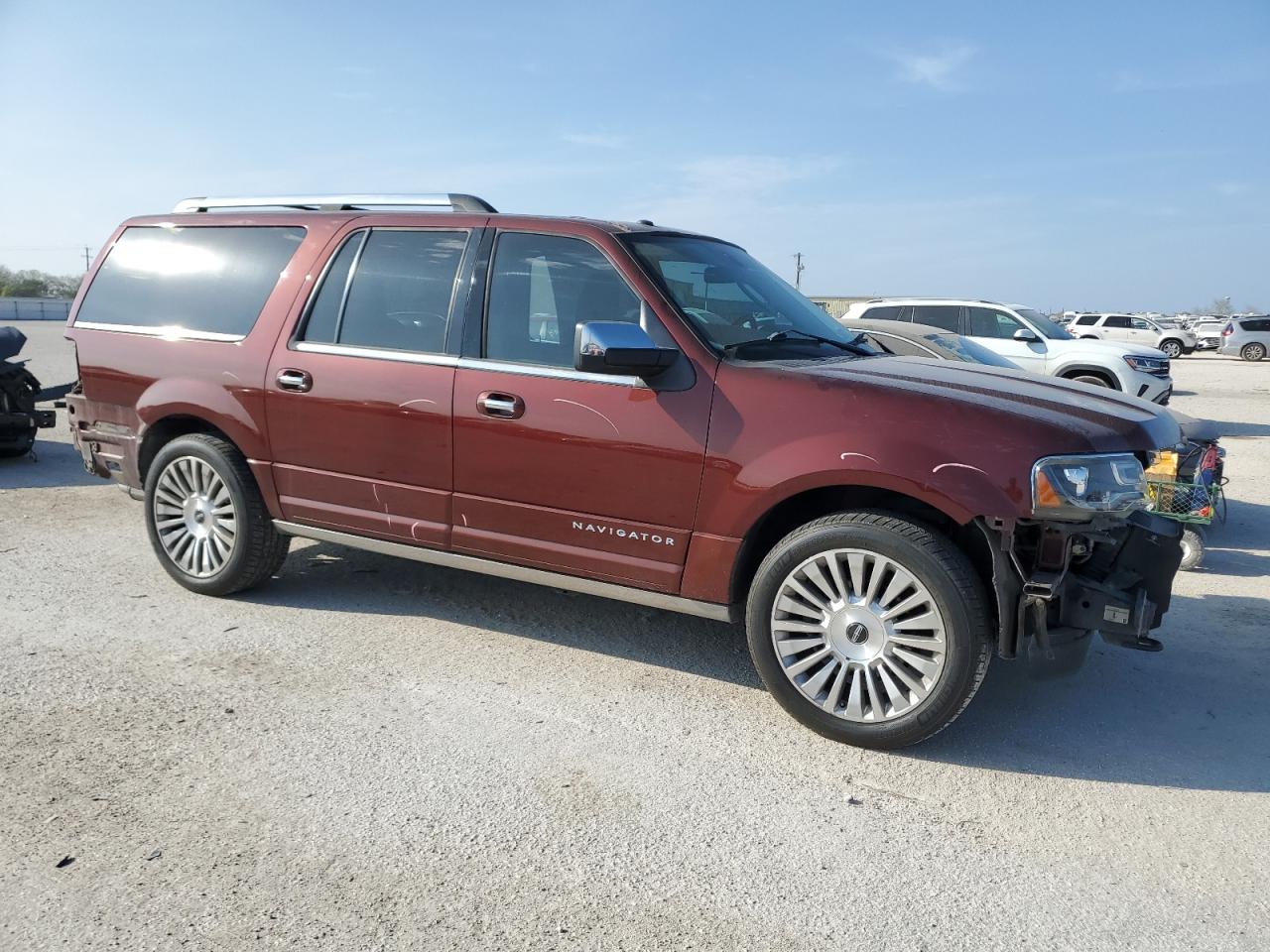 Photo 3 VIN: 5LMJJ3JTXFEJ00350 - LINCOLN NAVIGATOR 