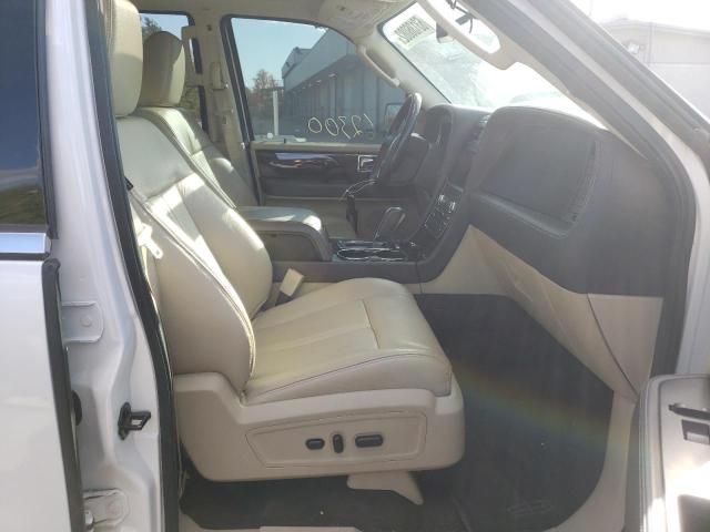 Photo 4 VIN: 5LMJJ3KTXHEL04521 - LINCOLN NAVIGATOR 