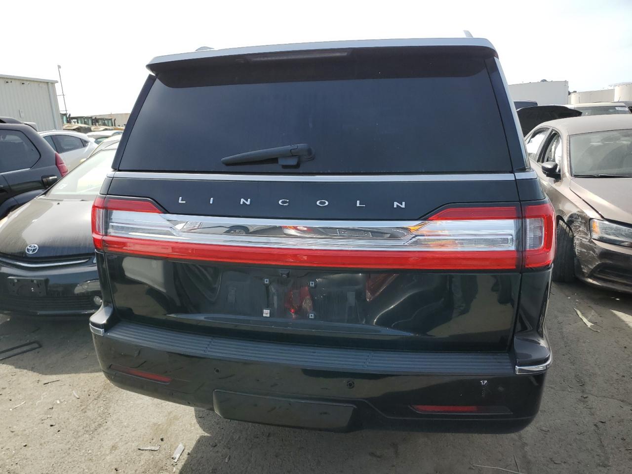 Photo 5 VIN: 5LMJJ3KTXLEL09596 - LINCOLN NAVIGATOR 