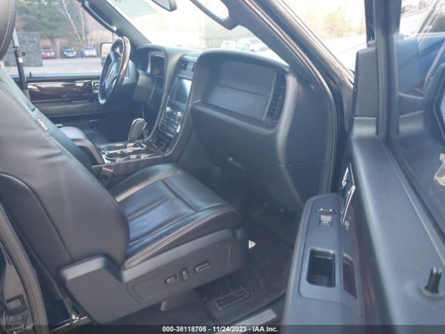 Photo 4 VIN: 5LMJJ3LT1HEL01537 - LINCOLN NAVIGATOR L 