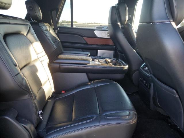 Photo 10 VIN: 5LMJJ3LT1JEL08137 - LINCOLN NAVIGATOR 