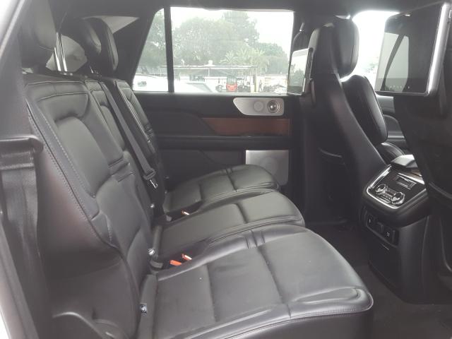 Photo 5 VIN: 5LMJJ3LT2KEL04471 - LINCOLN NAVIGATOR 