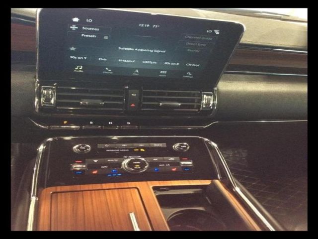 Photo 9 VIN: 5LMJJ3LT4KEL20526 - LINCOLN NAVIGATOR L 