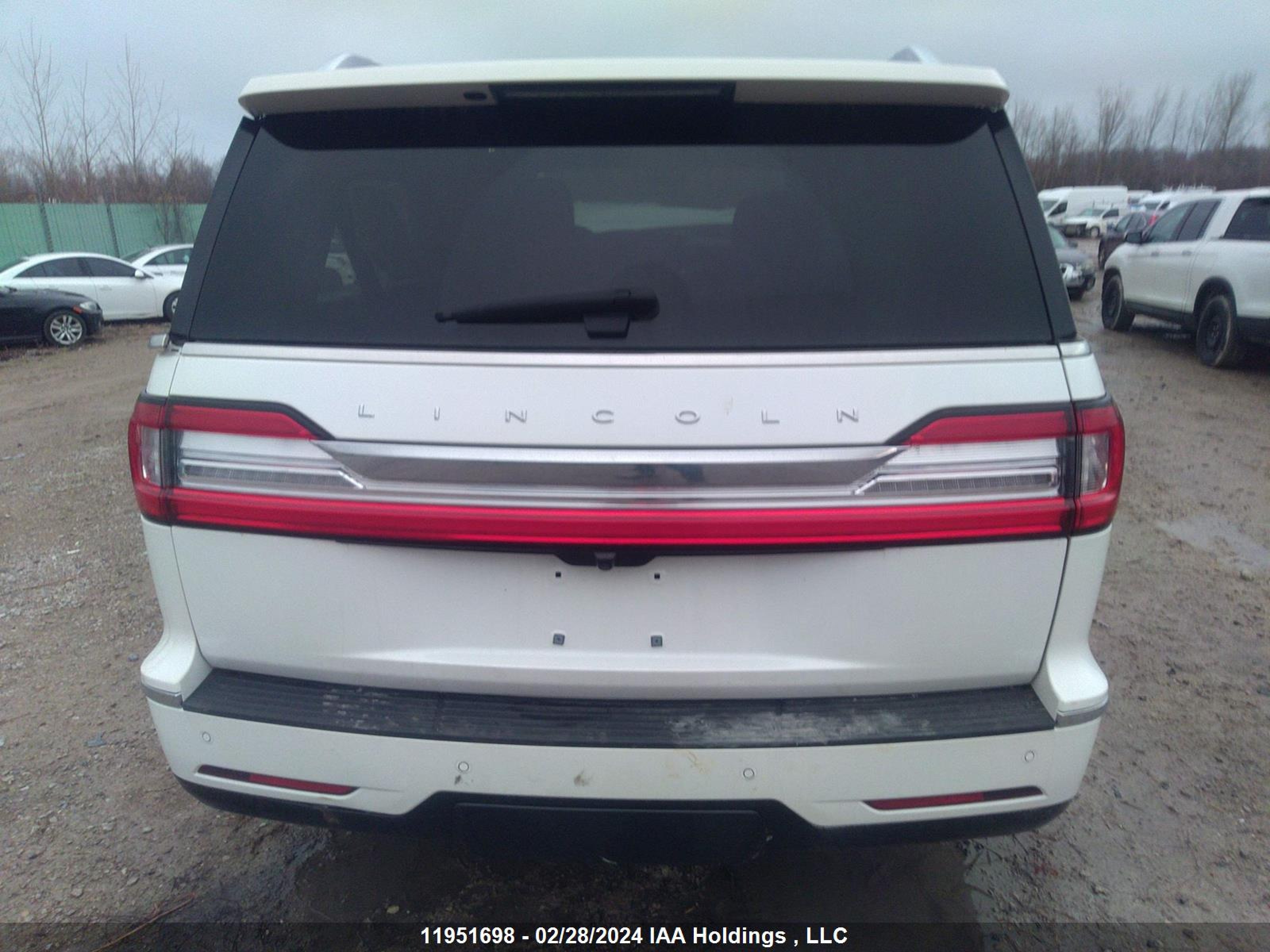 Photo 14 VIN: 5LMJJ3LT4LEL17756 - LINCOLN NAVIGATOR 