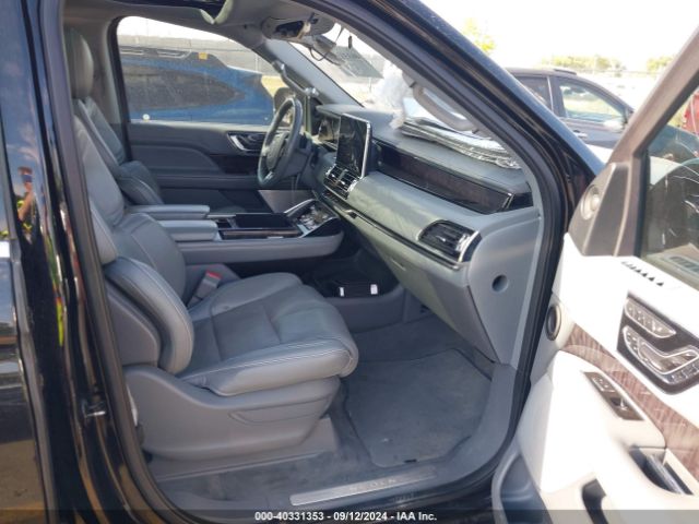 Photo 4 VIN: 5LMJJ3LT7JEL12192 - LINCOLN NAVIGATOR L 