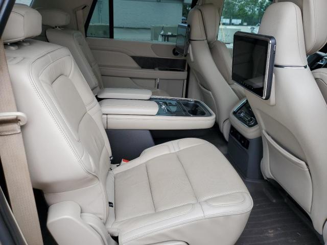 Photo 10 VIN: 5LMJJ3LT7JEL14220 - LINCOLN NAVIGATOR 