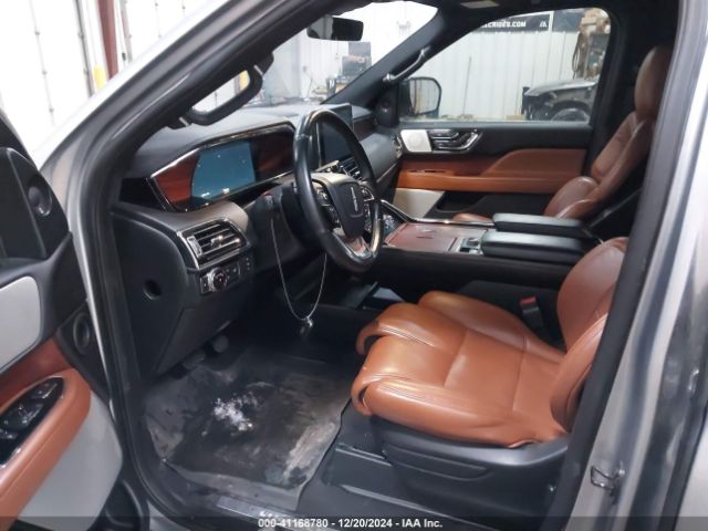 Photo 4 VIN: 5LMJJ3LT7LEL15306 - LINCOLN NAVIGATOR L 