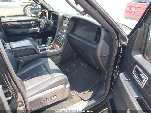 Photo 4 VIN: 5LMJJ3LT8HEL11143 - LINCOLN NAVIGATOR L 