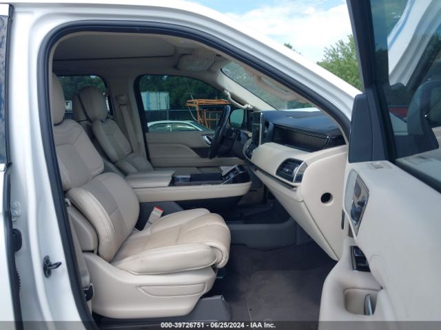 Photo 4 VIN: 5LMJJ3LT8LEL16223 - LINCOLN NAVIGATOR L 