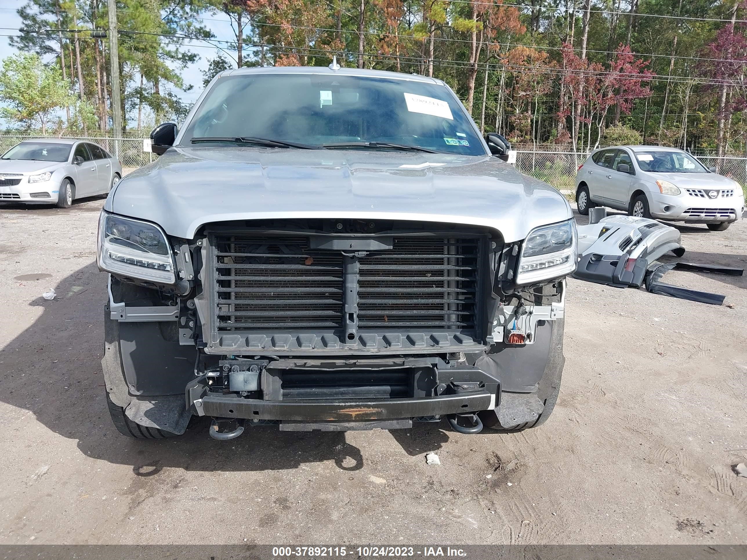 Photo 5 VIN: 5LMJJ3LT8MEL02775 - LINCOLN NAVIGATOR 